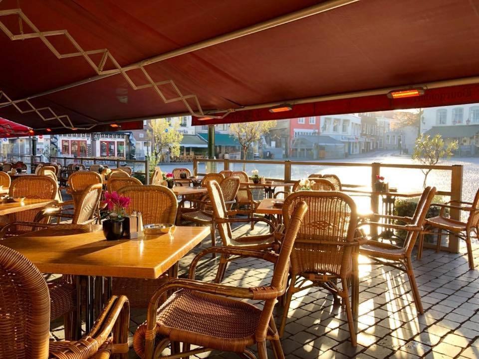 Grand Cafe Hotel De Bourgondier Bergen op Zoom Exteriér fotografie